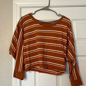 M Orange Striped Crop Long-Sleeve Shirt!